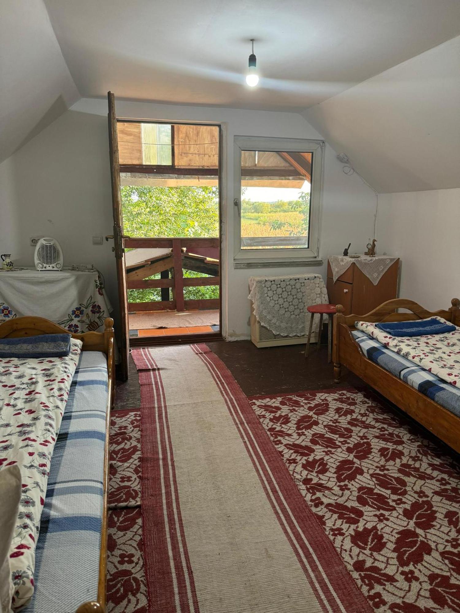 Casa Traditionala Ardeleana Madaras  Exteriér fotografie