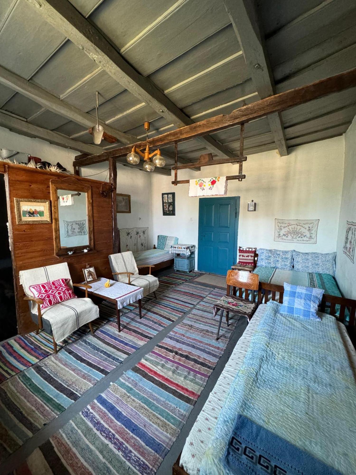 Casa Traditionala Ardeleana Madaras  Exteriér fotografie