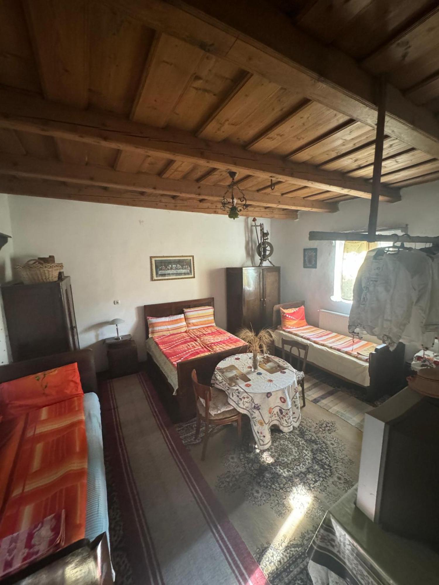 Casa Traditionala Ardeleana Madaras  Exteriér fotografie