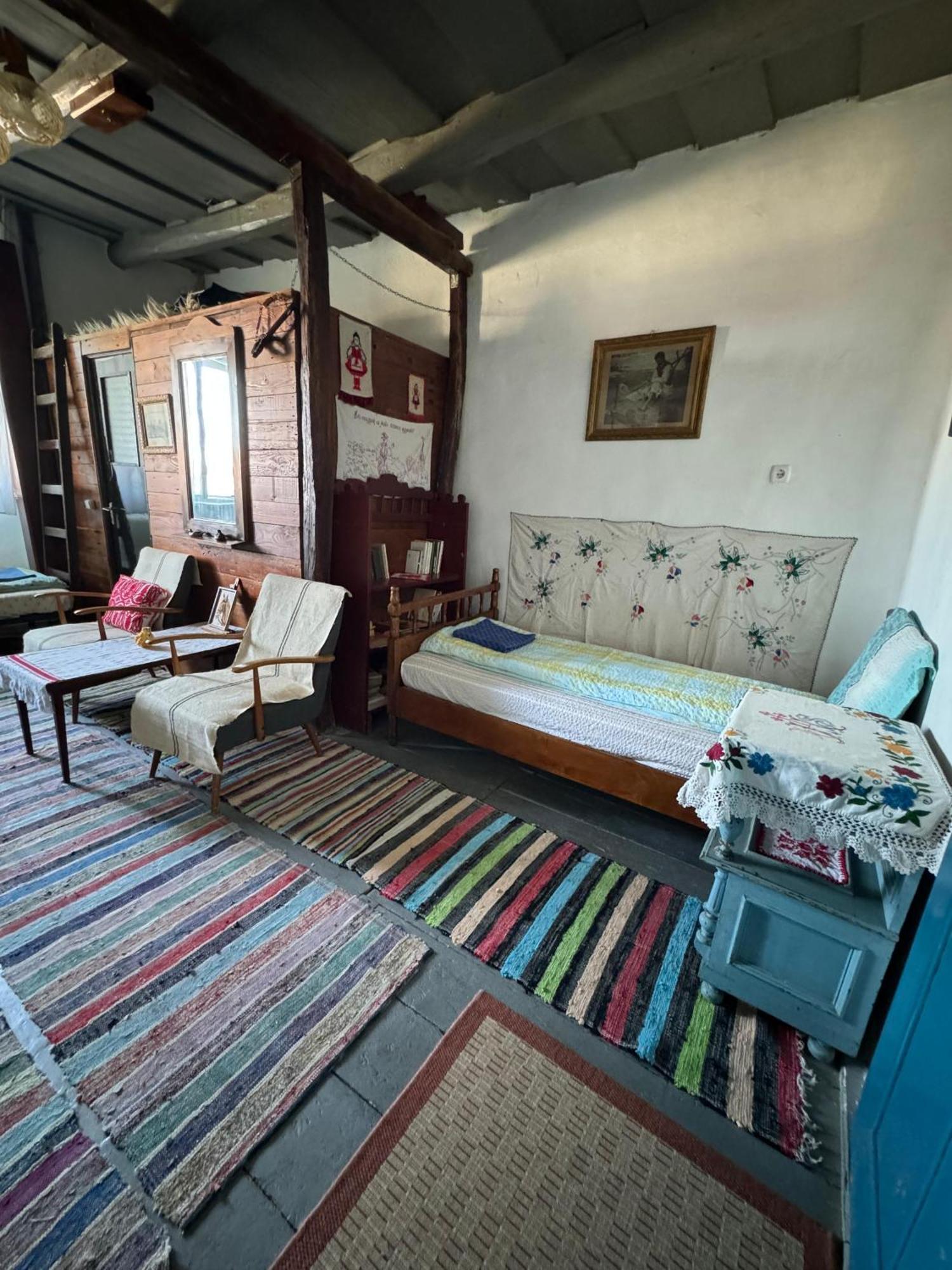 Casa Traditionala Ardeleana Madaras  Exteriér fotografie