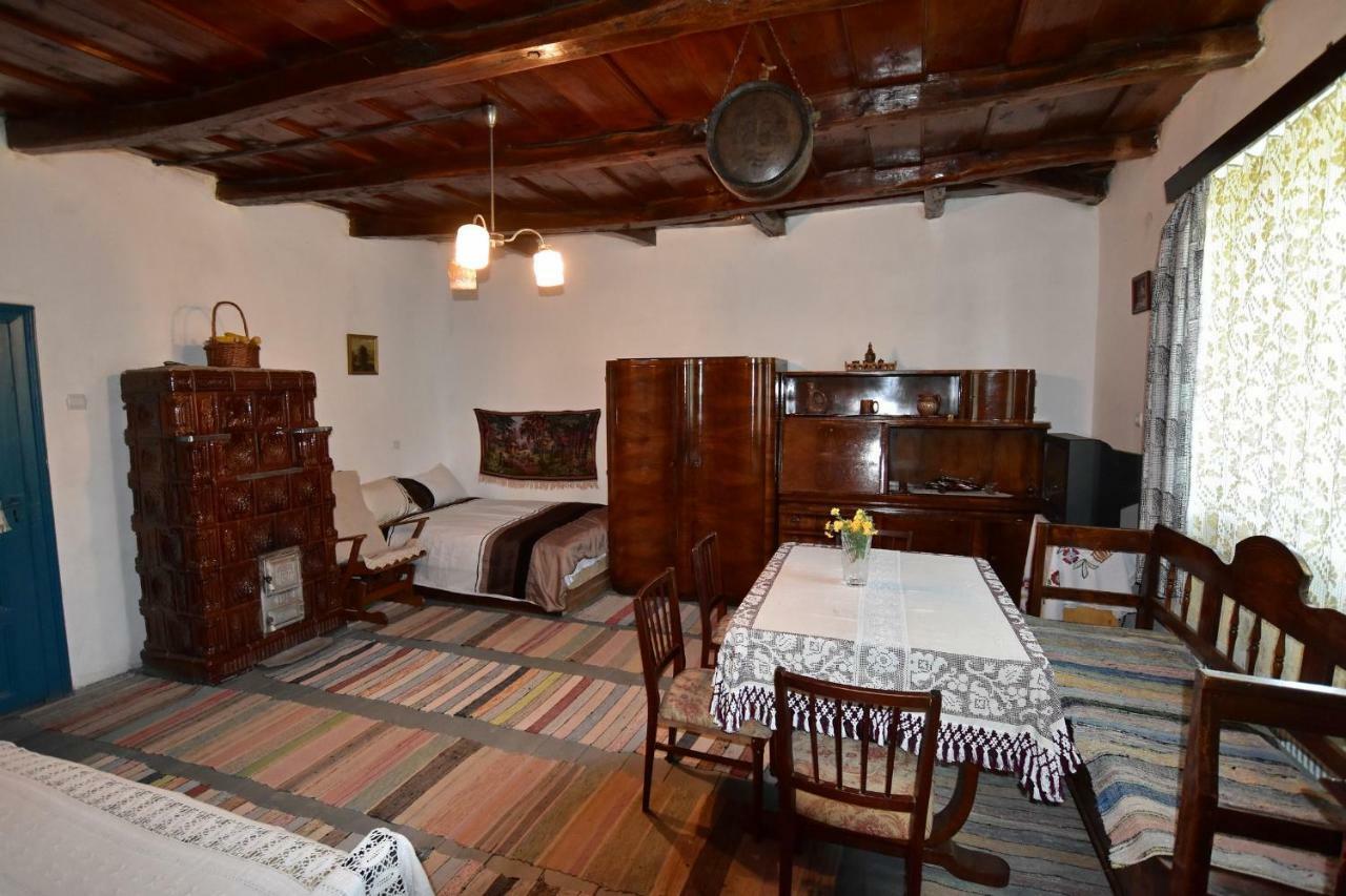 Casa Traditionala Ardeleana Madaras  Exteriér fotografie